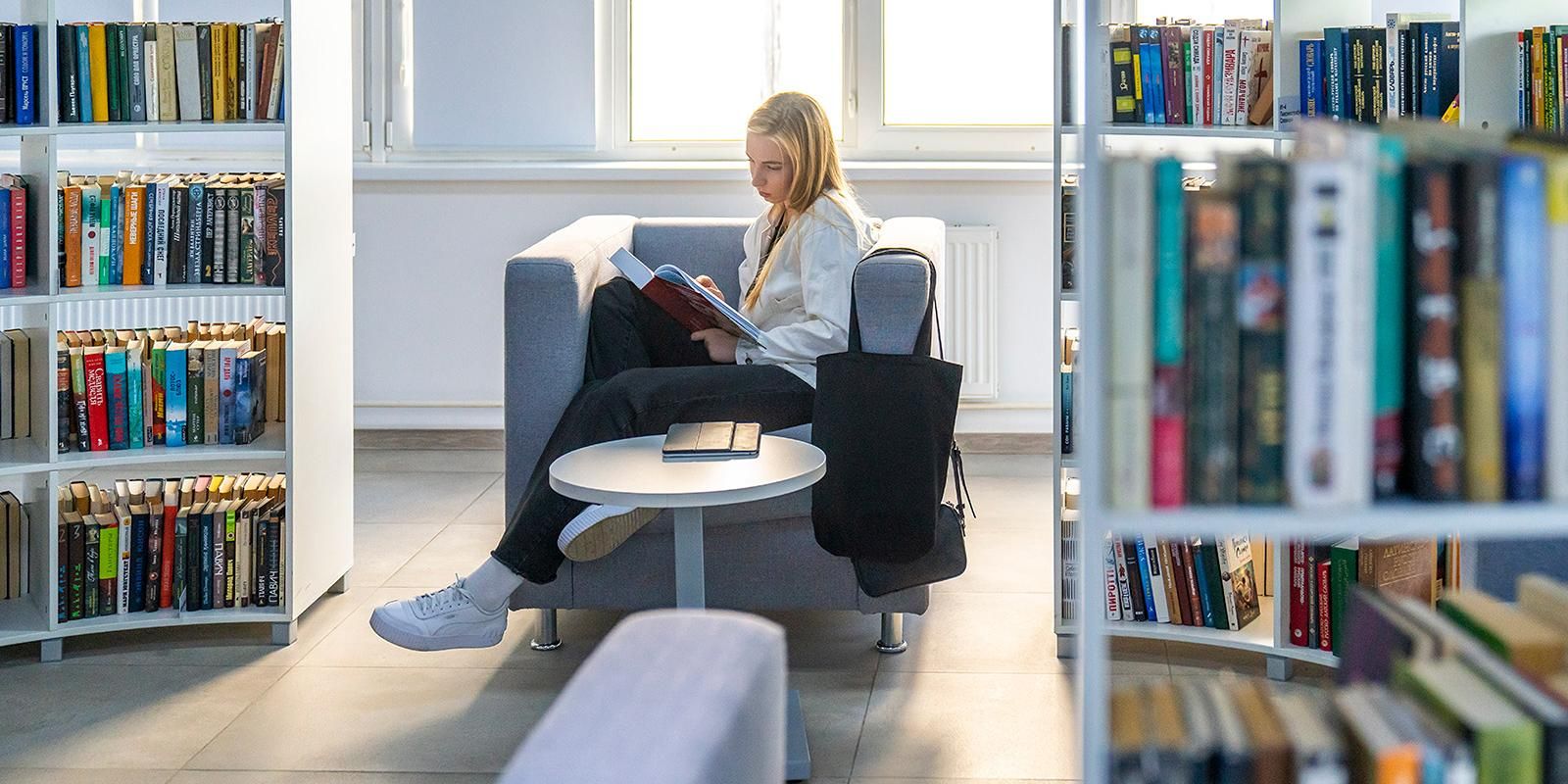От истории балов до жизни Русского Севера: о чем расскажет новая подборка книг в сервисе «Библиотеки Москвы» на mos.ru