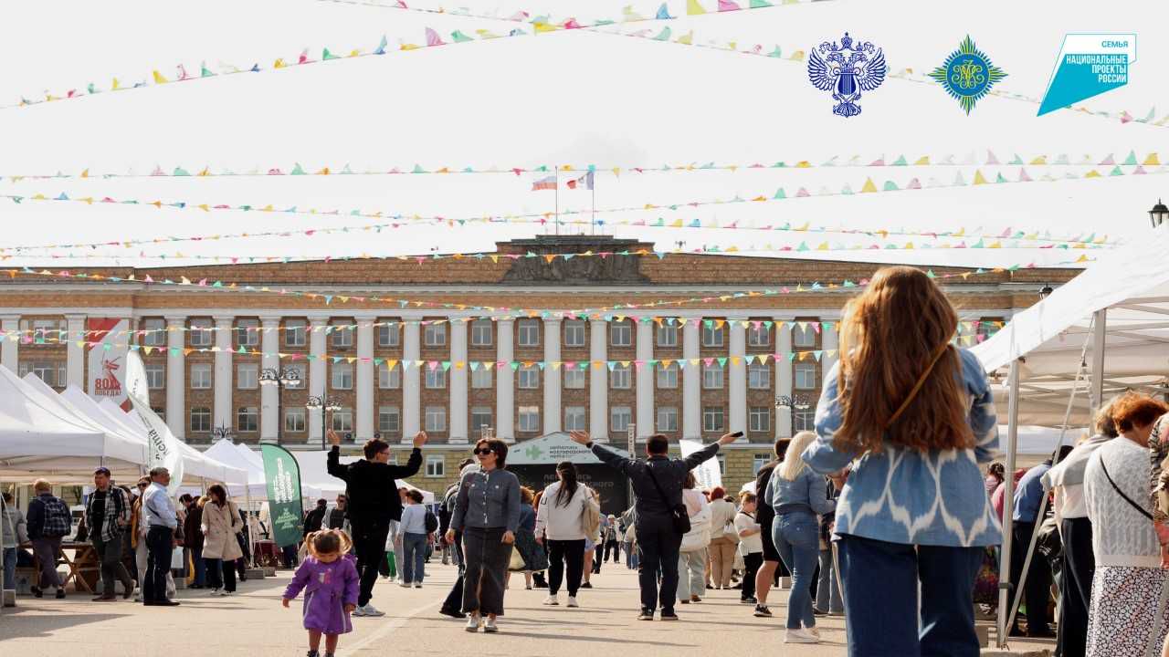 В Великом Новгороде начал работу книжный фестиваль «Летопись Новгородского лета»