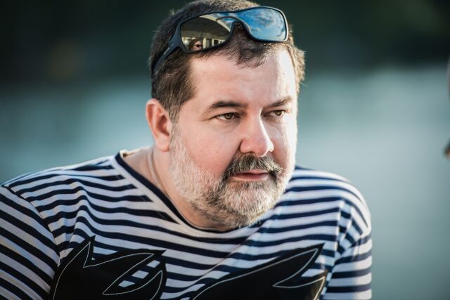 Сергей Лукьяненко — в «Книжном поезде - 2026»!