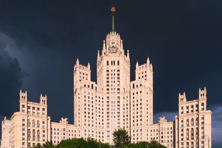 Высотка на Котельнической набережной: мифы и факты